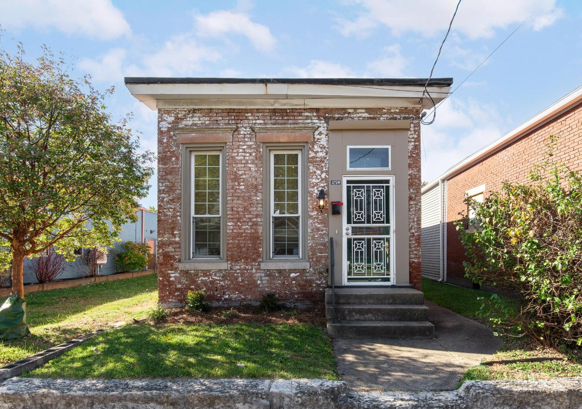 Grand Millennial Germantown 2 Bedroom Shotgun Louisville-Jefferson County Extérieur photo